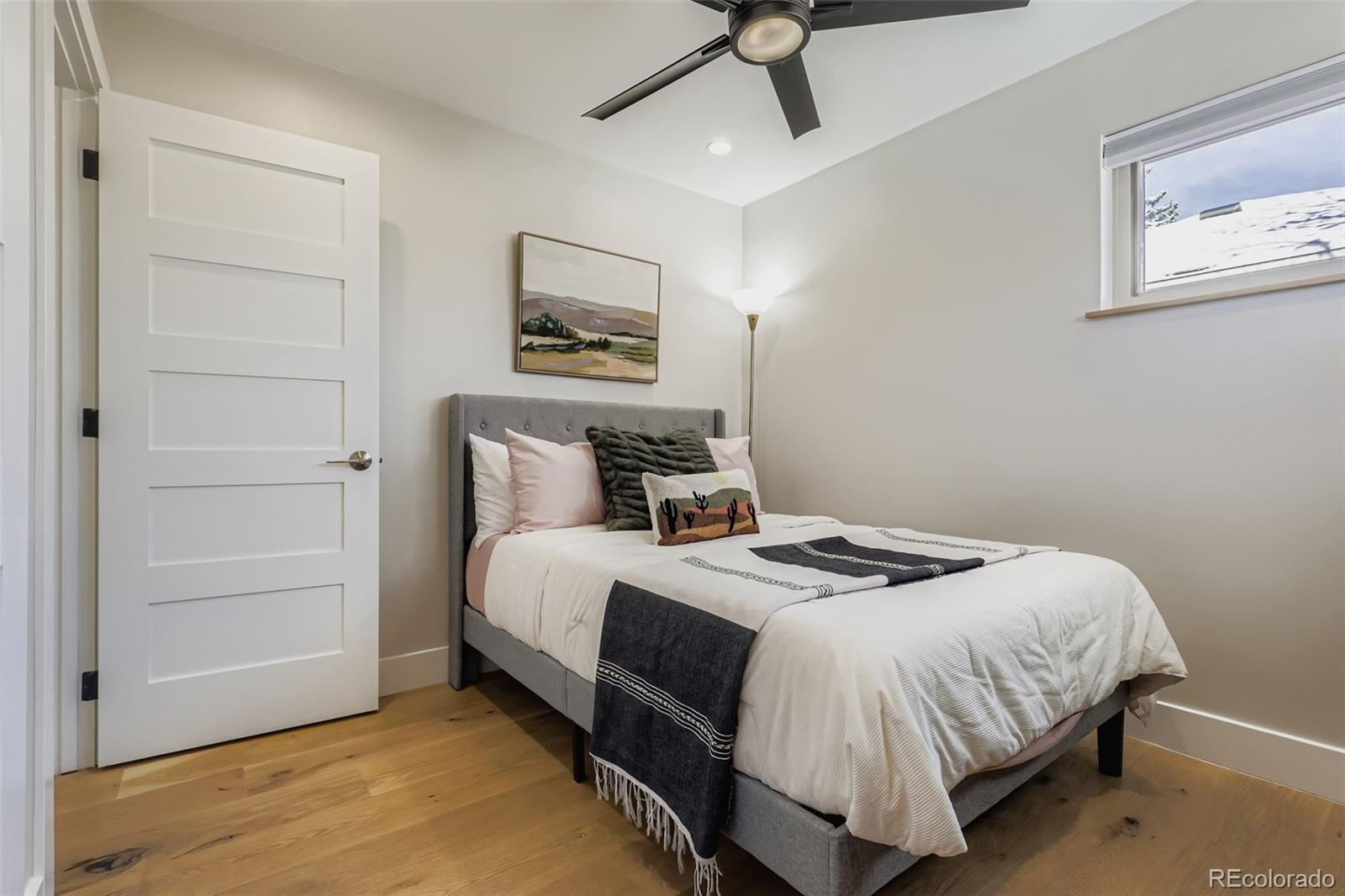 MLS Image #19 for 3054  newport street,denver, Colorado