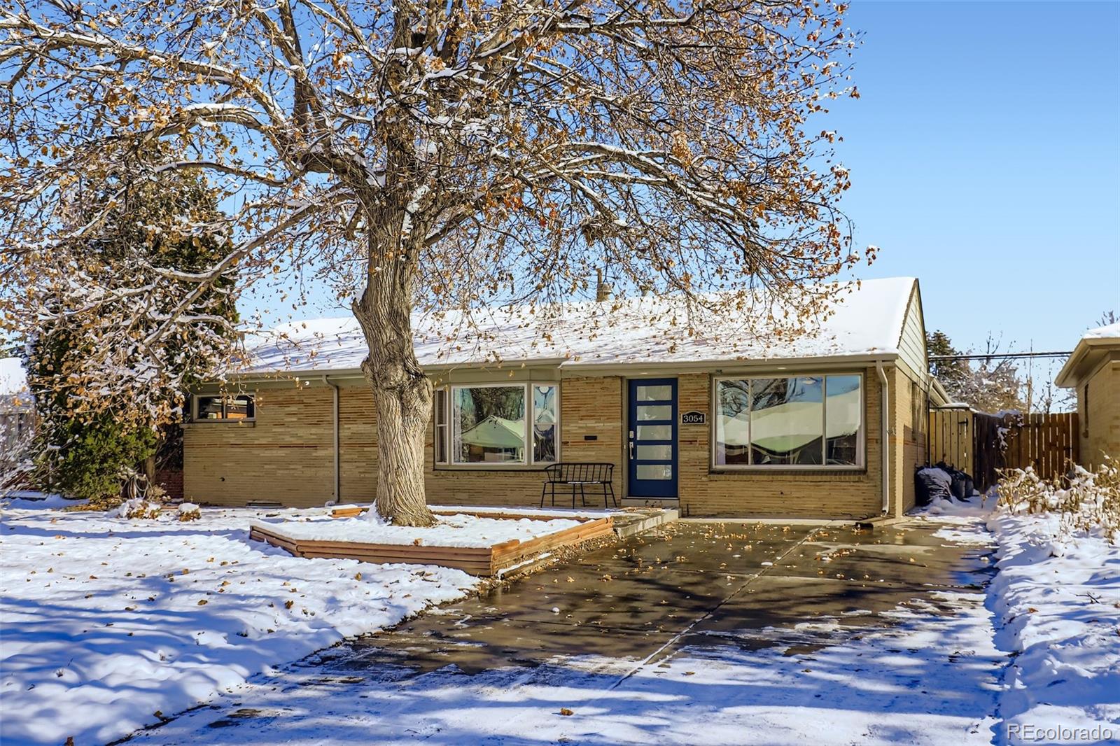 MLS Image #28 for 3054  newport street,denver, Colorado
