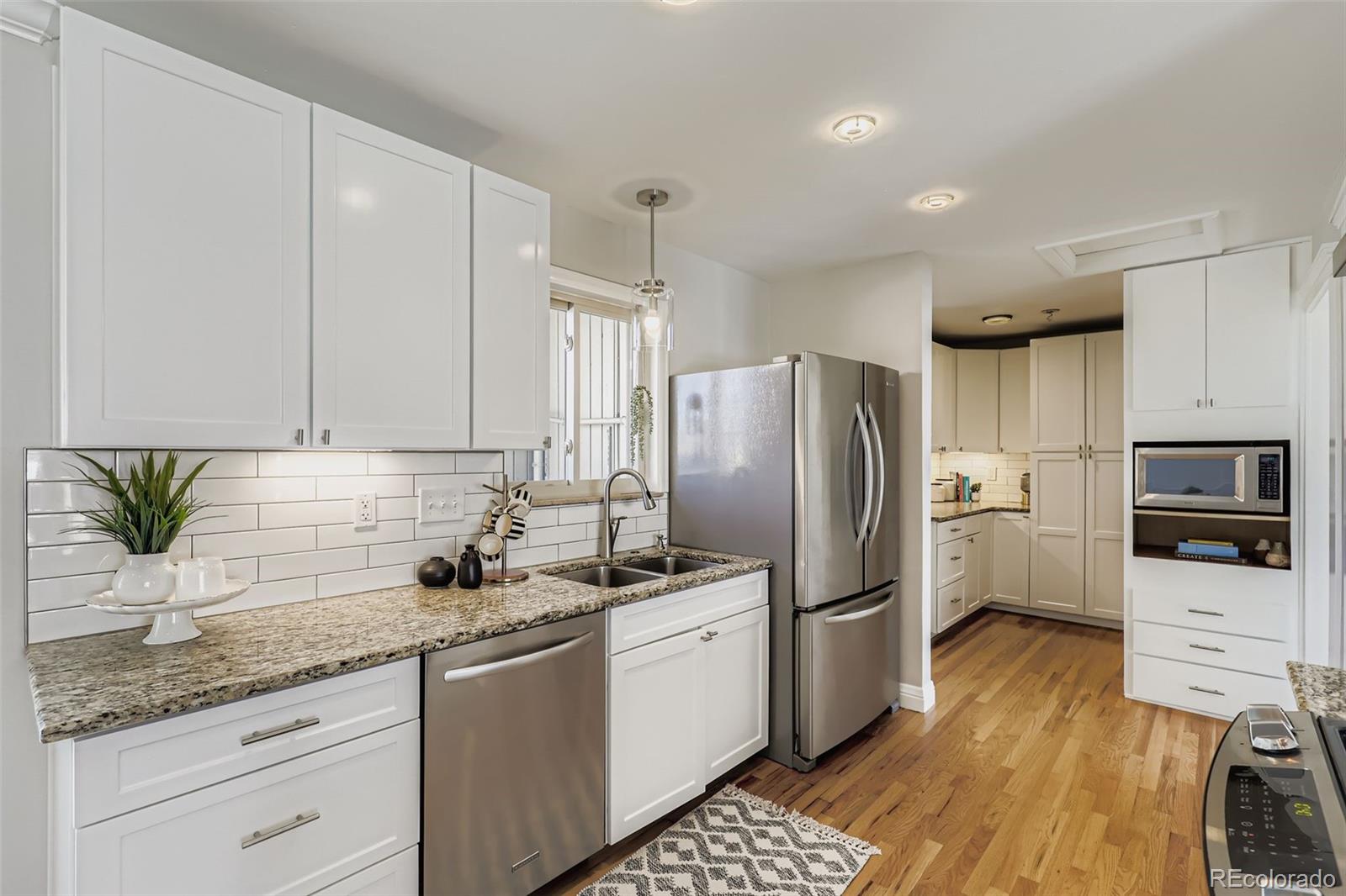 MLS Image #5 for 3054  newport street,denver, Colorado