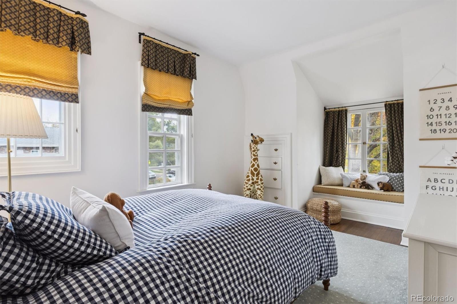 MLS Image #28 for 379 n marion street,denver, Colorado