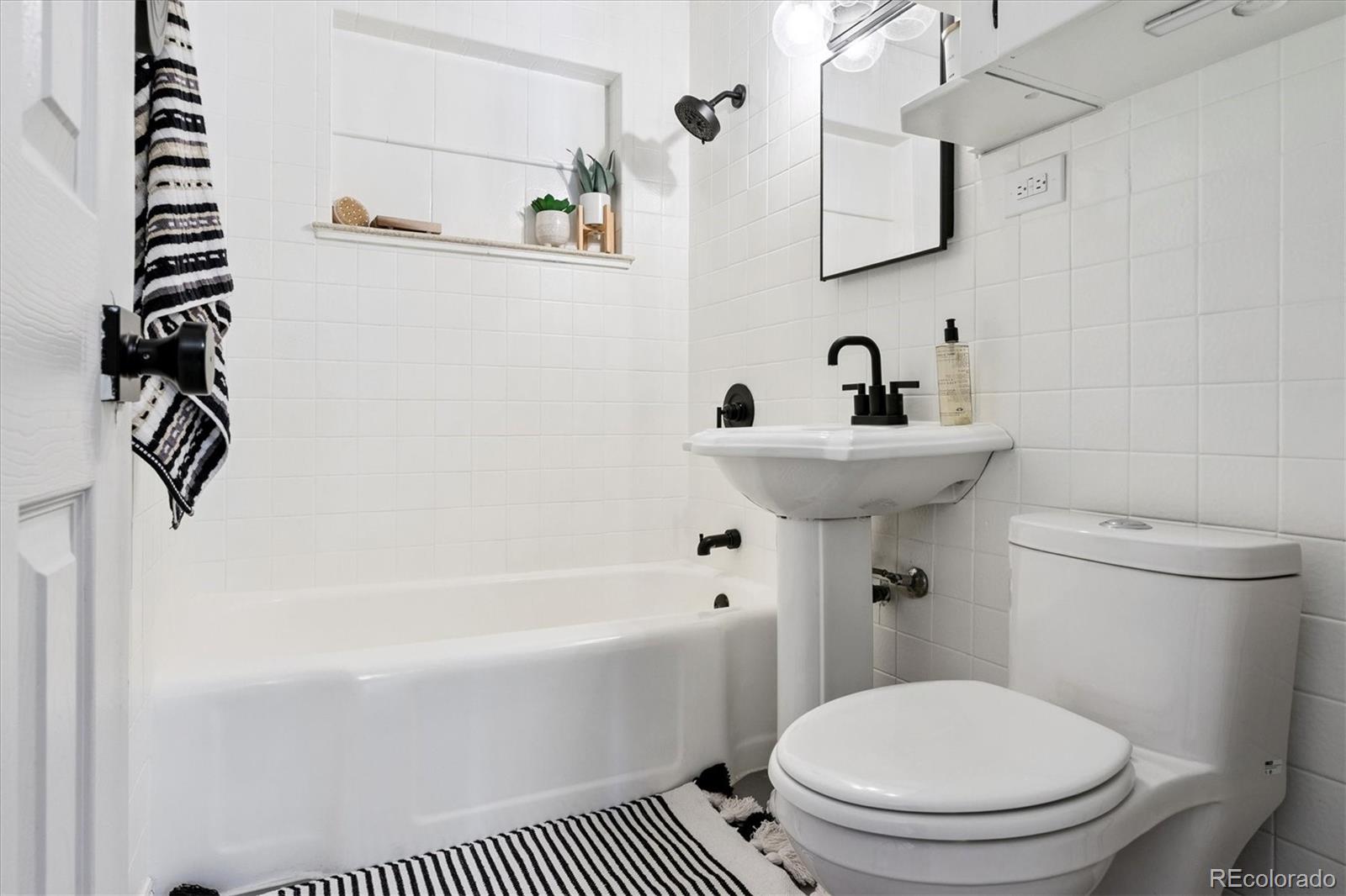 MLS Image #16 for 5362 s cedar street,littleton, Colorado