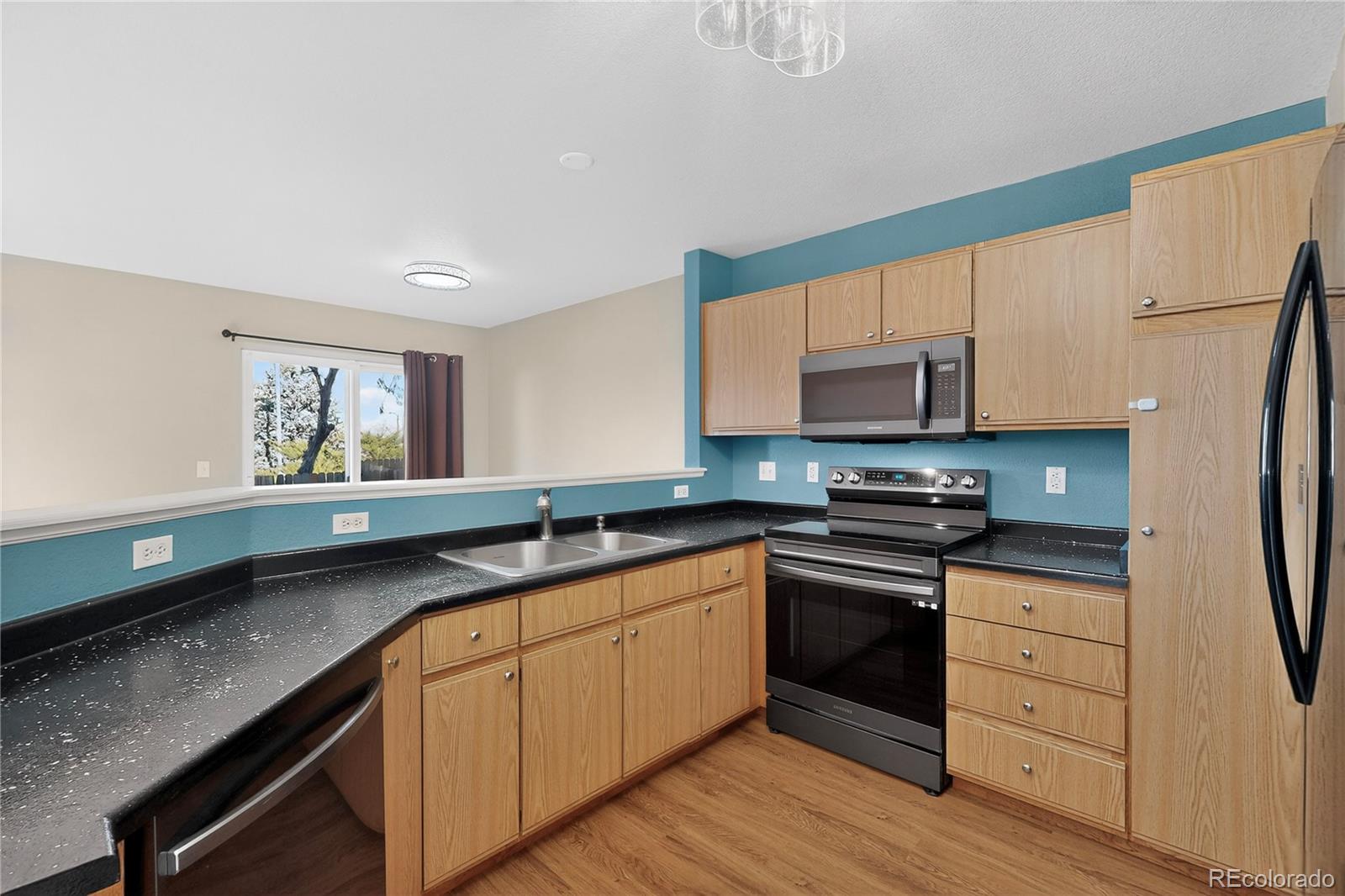 MLS Image #5 for 2285 e 103rd place ,thornton, Colorado