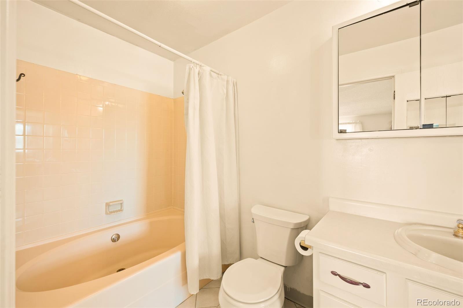 MLS Image #18 for 10462 w 82nd avenue,arvada, Colorado