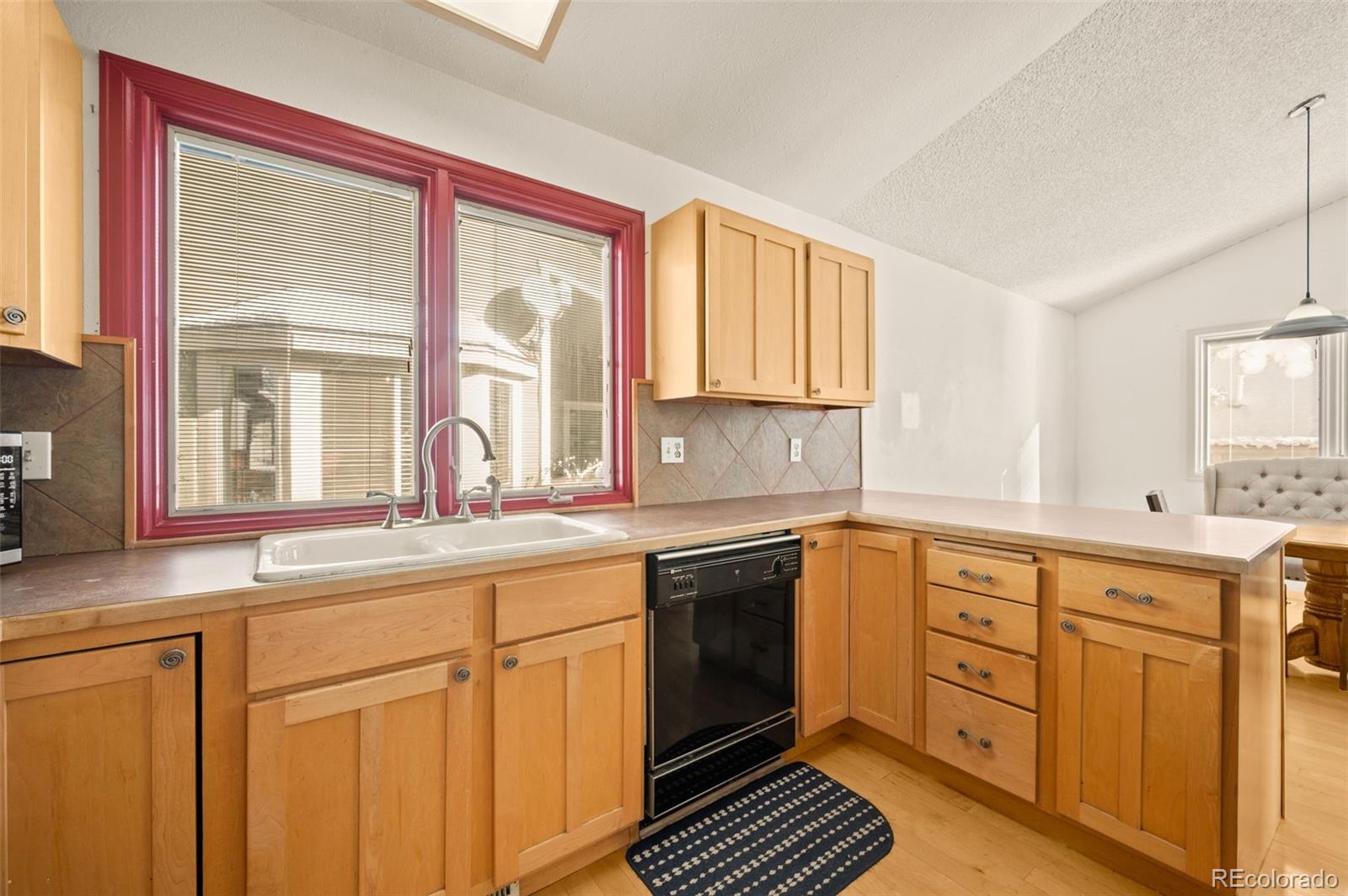 MLS Image #9 for 10462 w 82nd avenue,arvada, Colorado