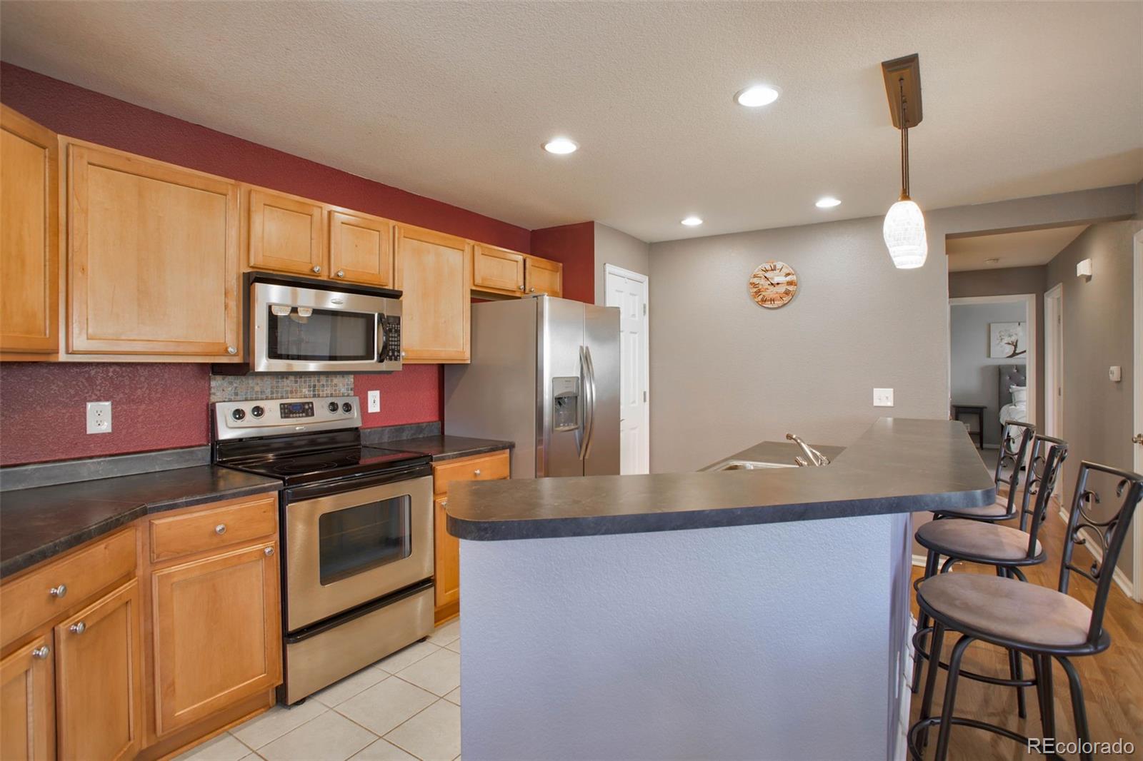 MLS Image #2 for 11844  oak hill way a,commerce city, Colorado