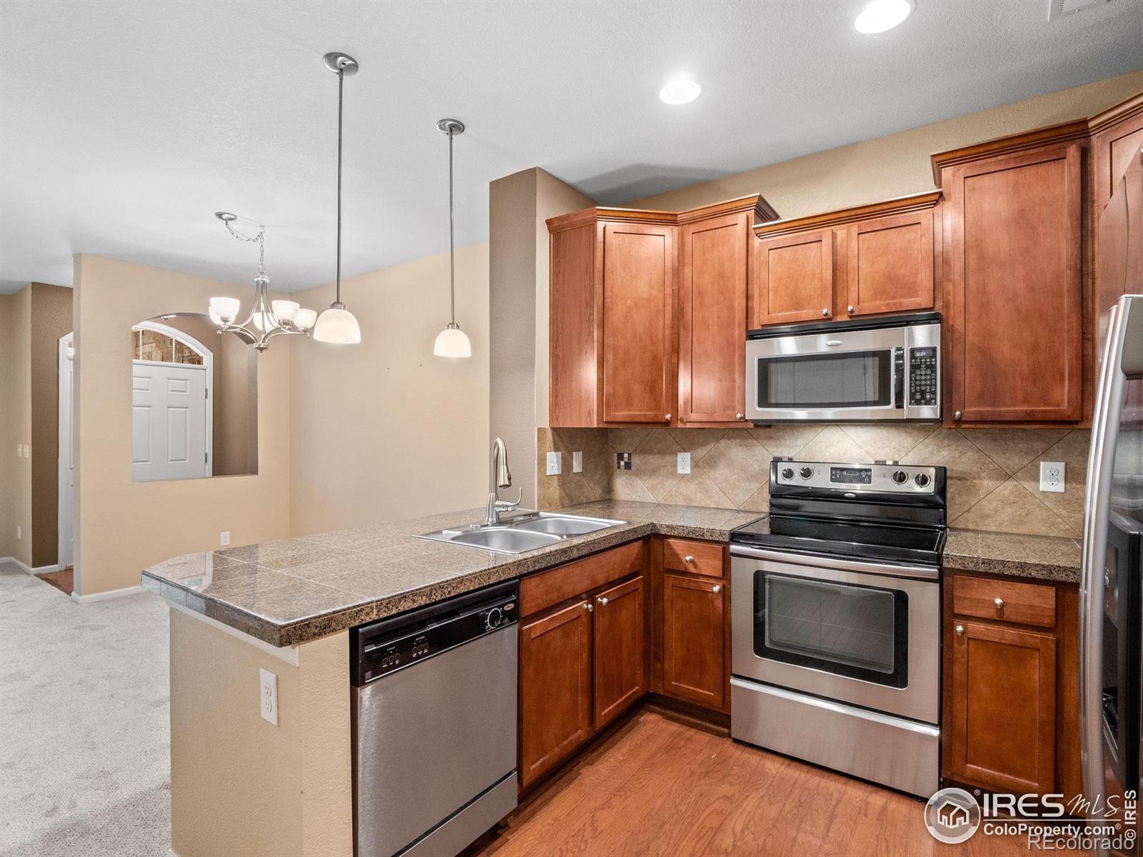 MLS Image #10 for 15496 w 66th drive e,arvada, Colorado