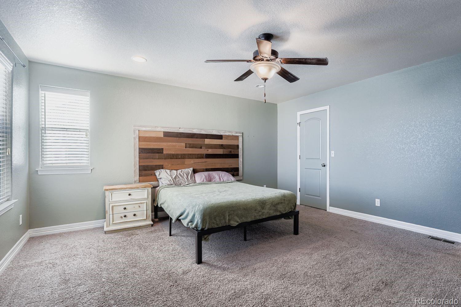 MLS Image #14 for 1829  basil street,strasburg, Colorado