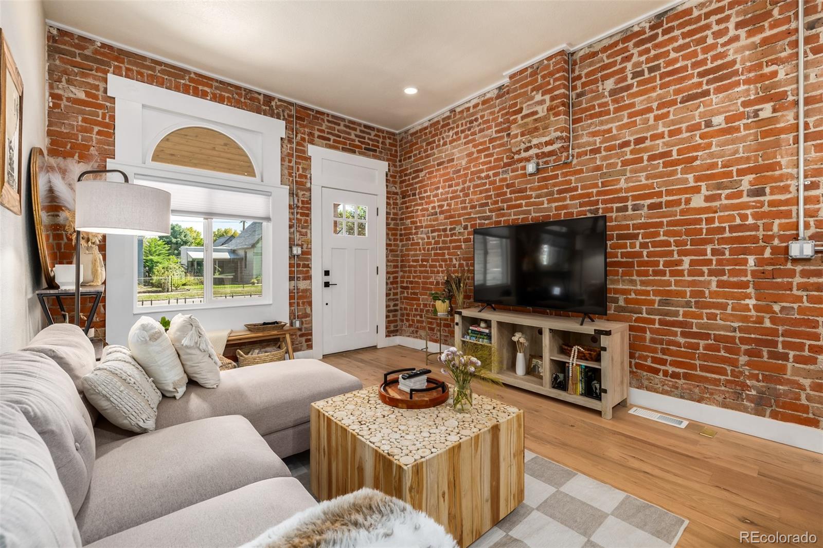 MLS Image #4 for 3541 n williams street,denver, Colorado