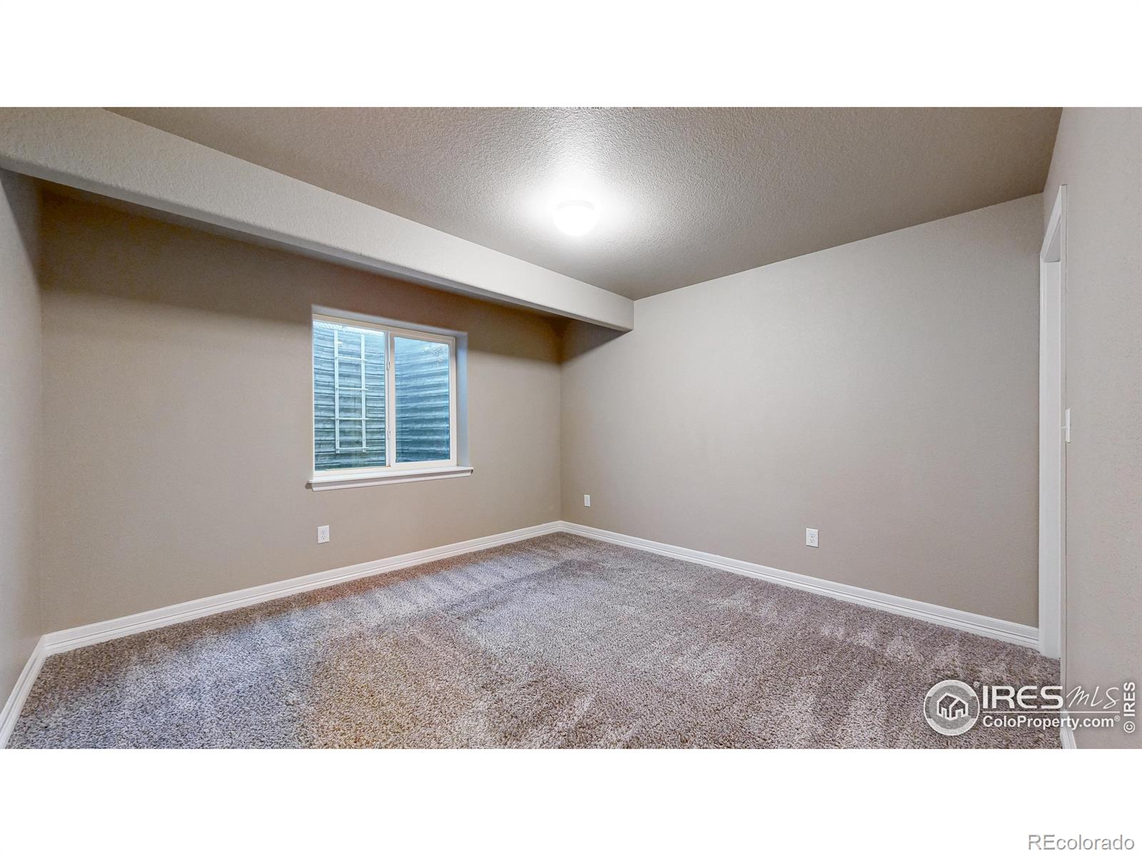 MLS Image #26 for 5498  segundo drive,loveland, Colorado