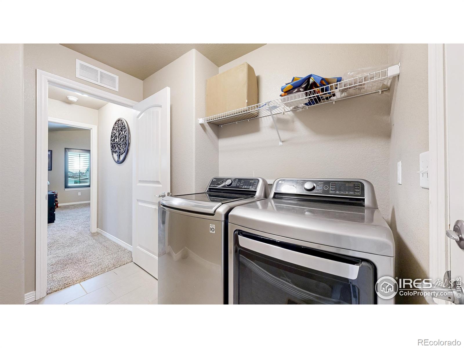 MLS Image #28 for 5498  segundo drive,loveland, Colorado