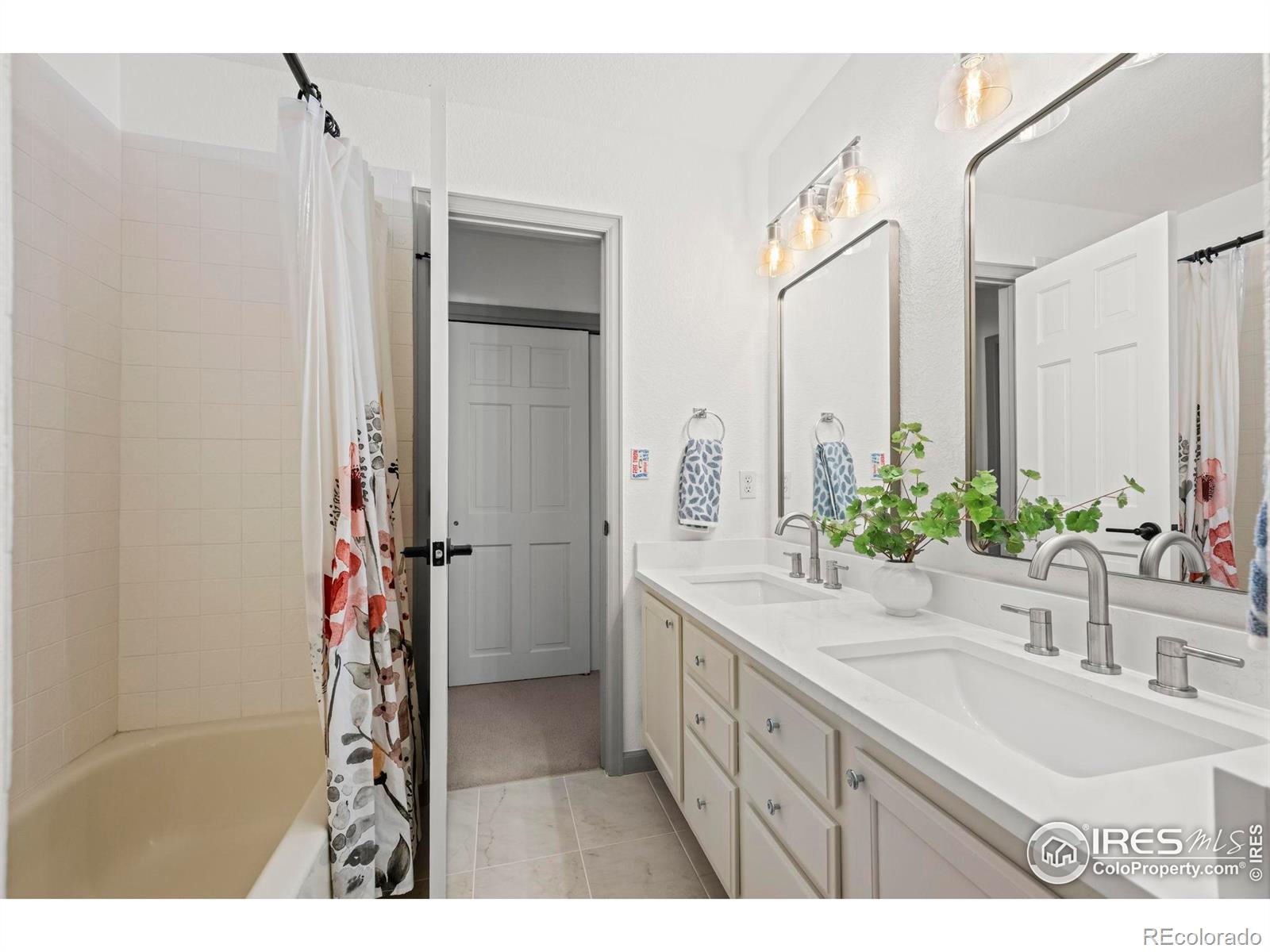 MLS Image #34 for 583  redstone drive,broomfield, Colorado
