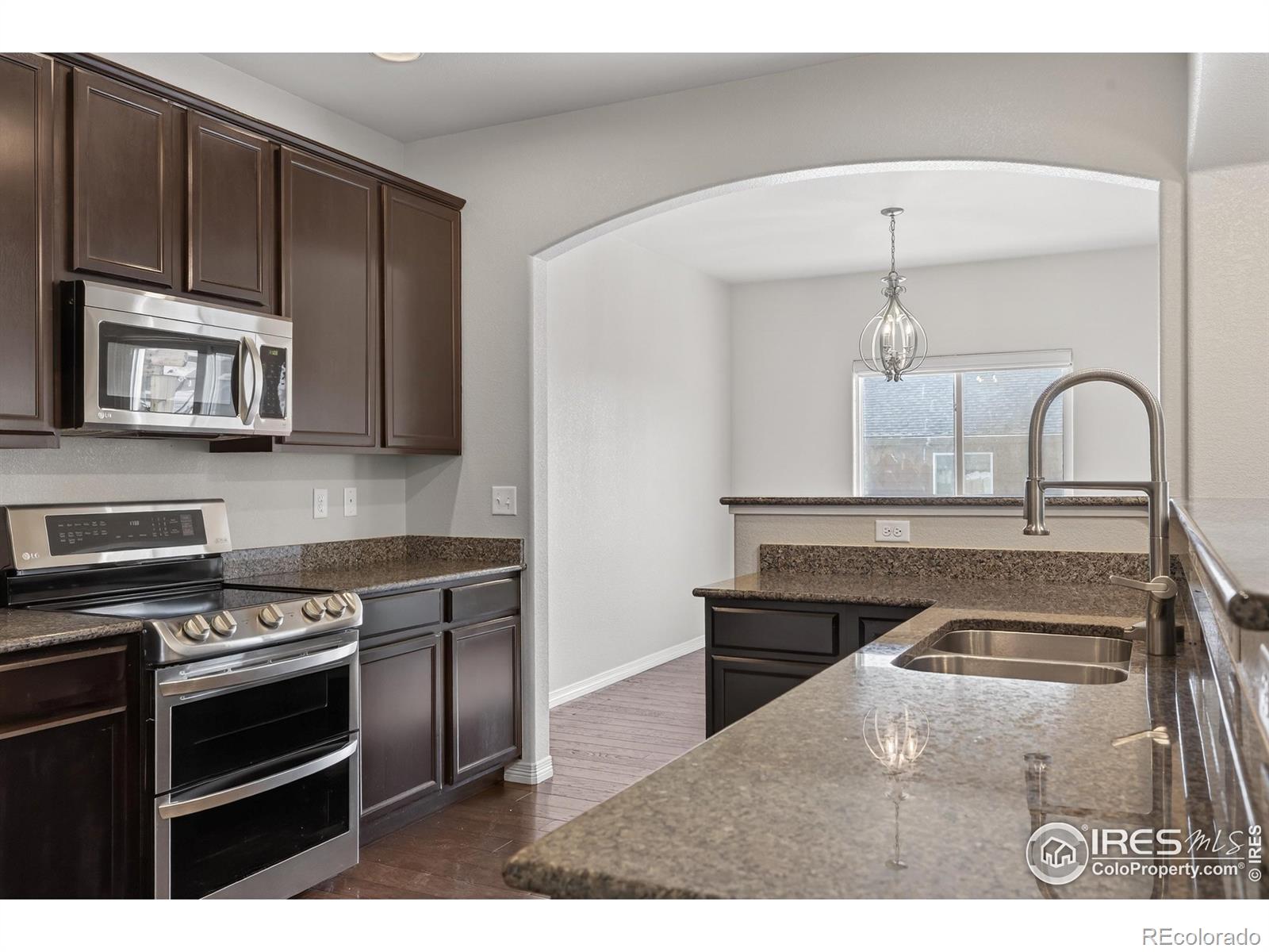 MLS Image #13 for 848  shirttail peak drive,windsor, Colorado
