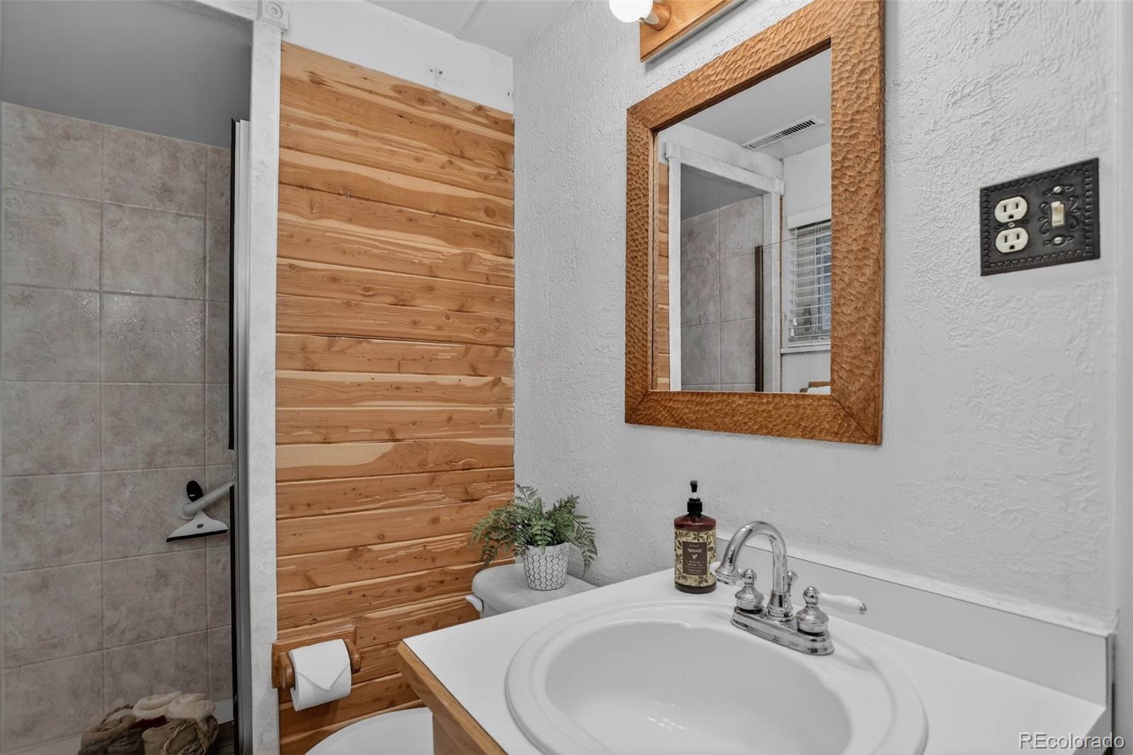 MLS Image #28 for 5091 s meade street,littleton, Colorado
