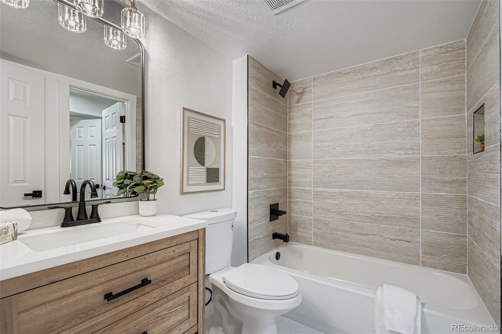 MLS Image #13 for 9662  brentwood way 106,broomfield, Colorado