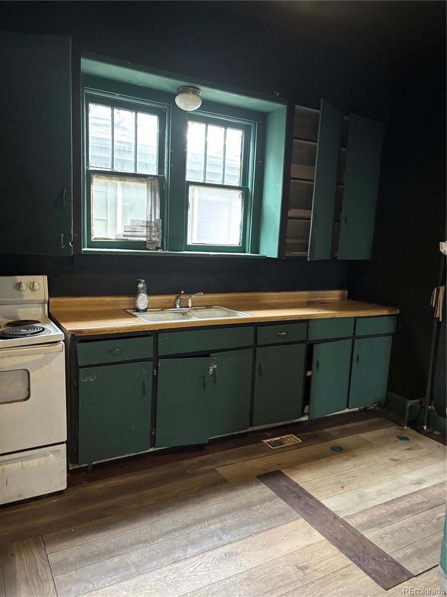 MLS Image #3 for 3700 n lafayette street,denver, Colorado