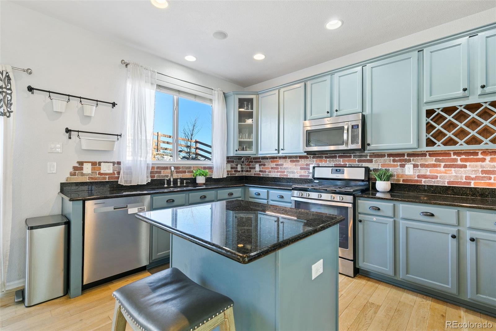 MLS Image #7 for 13475  canyons edge drive,colorado springs, Colorado