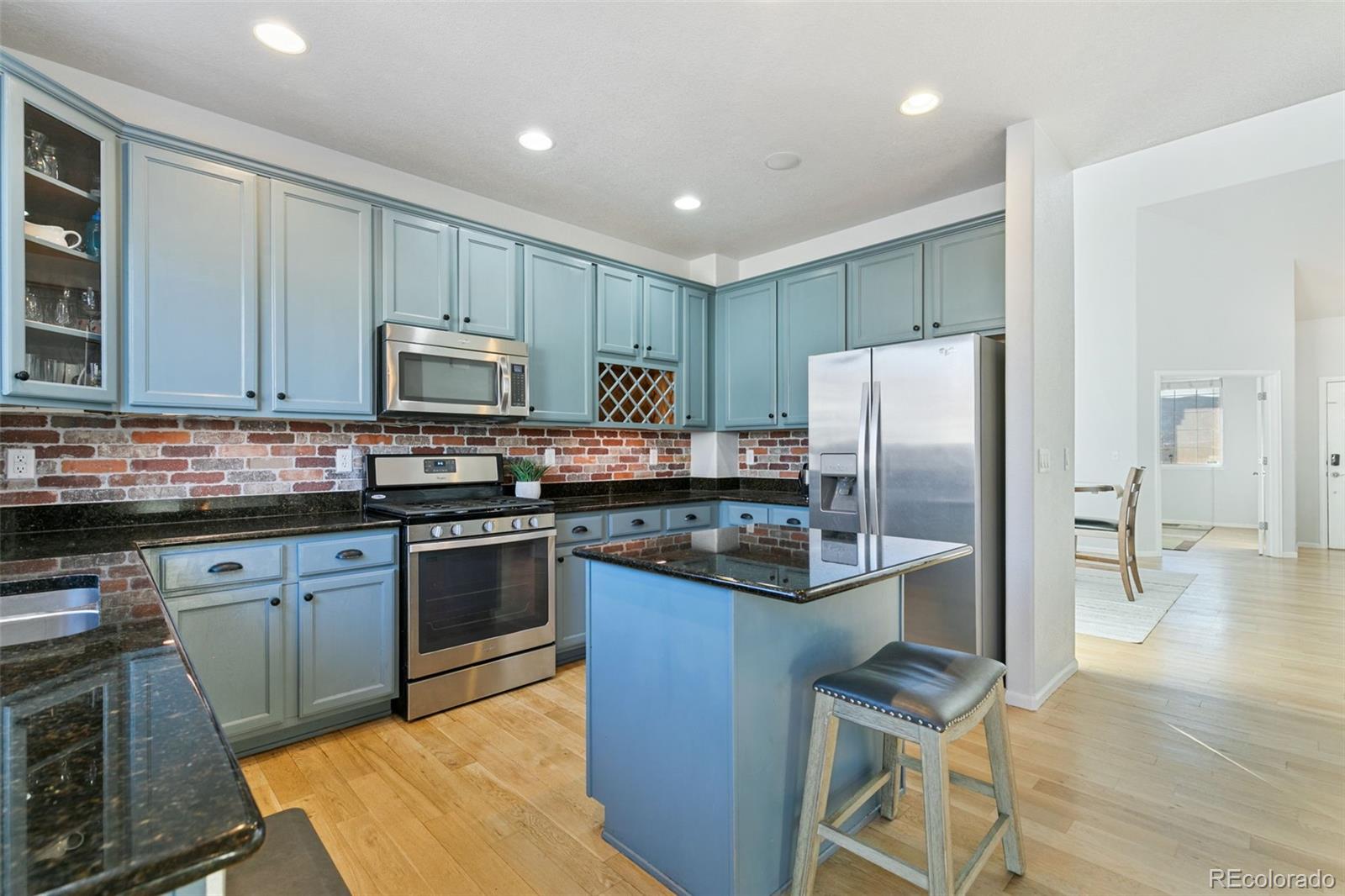 MLS Image #8 for 13475  canyons edge drive,colorado springs, Colorado