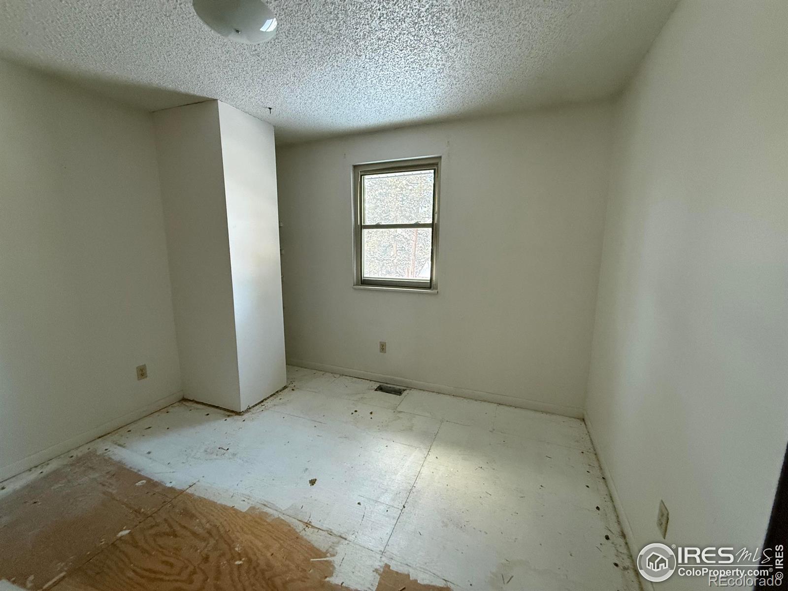 MLS Image #11 for 26360  mowbray court,kittredge, Colorado