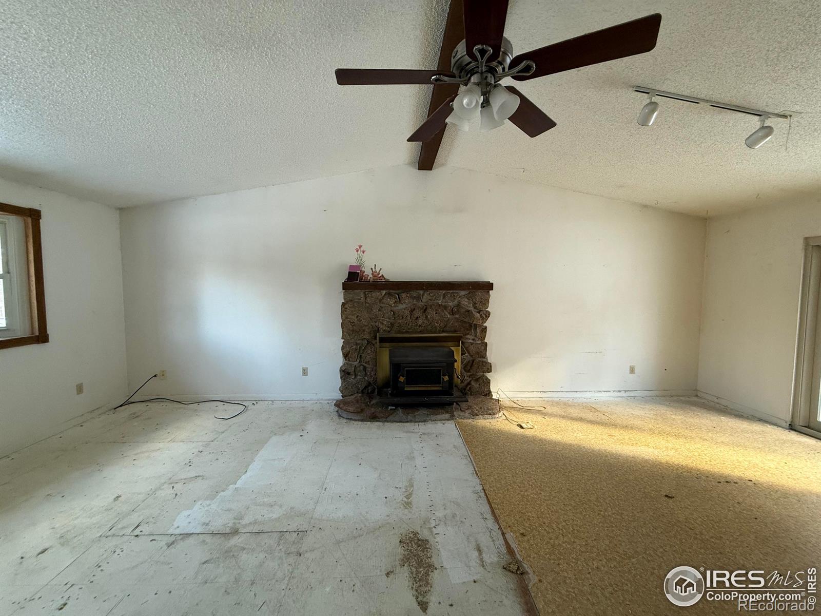 MLS Image #3 for 26360  mowbray court,kittredge, Colorado