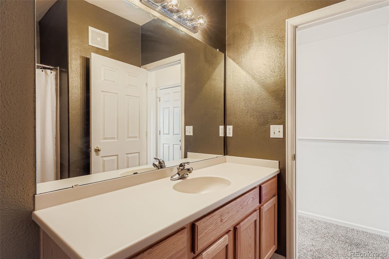 MLS Image #15 for 2943 w riverwalk circle j,littleton, Colorado