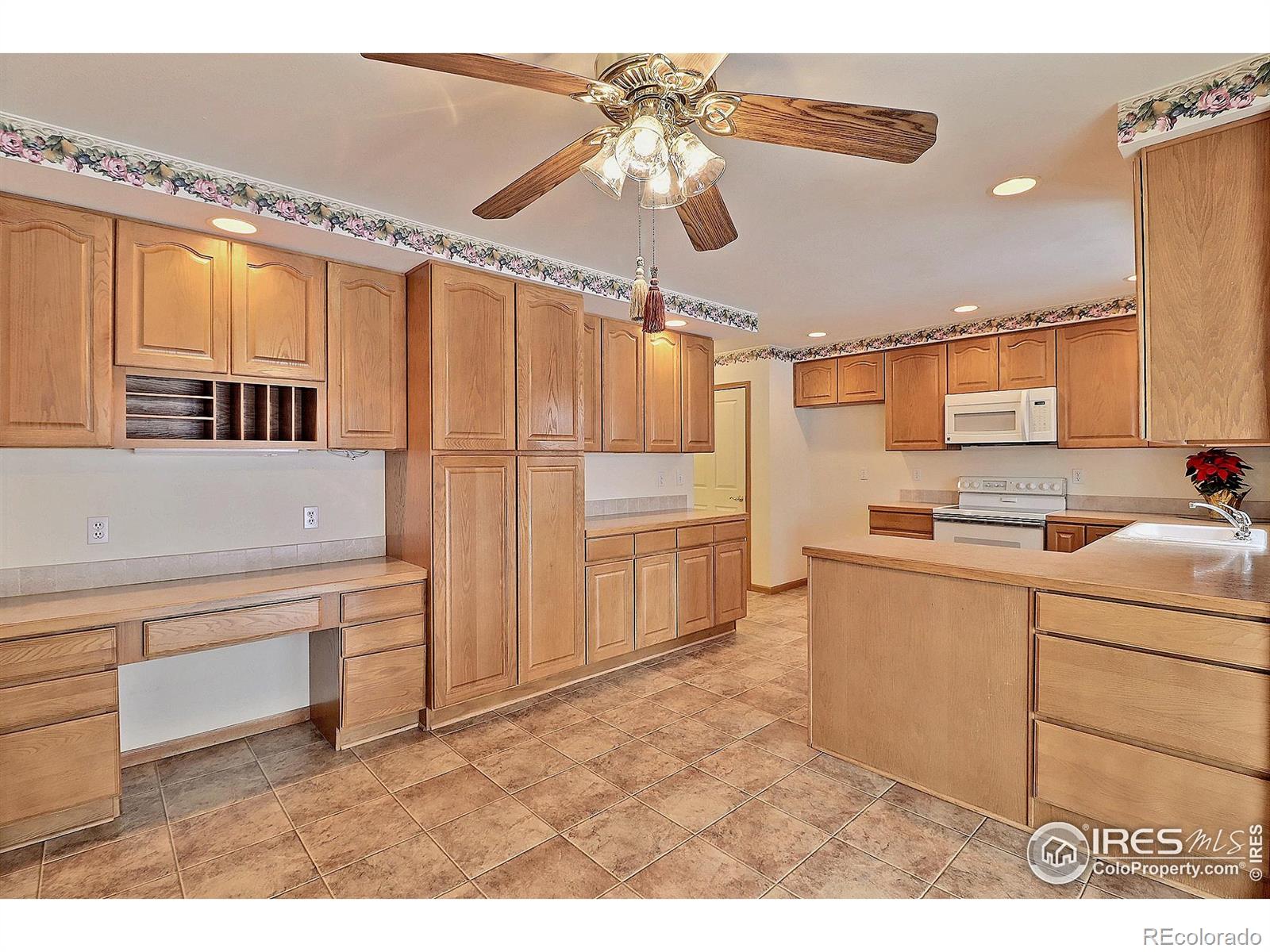 MLS Image #11 for 1956  45th avenue,greeley, Colorado