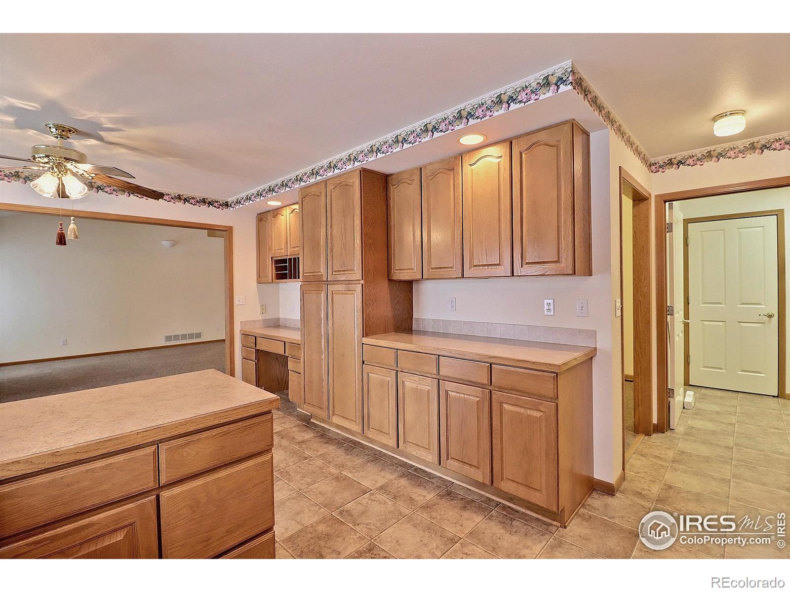 MLS Image #12 for 1956  45th avenue,greeley, Colorado