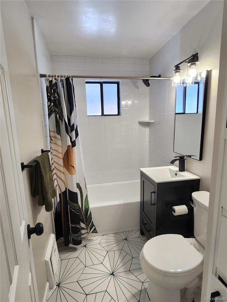 MLS Image #16 for 1273  newark street,aurora, Colorado