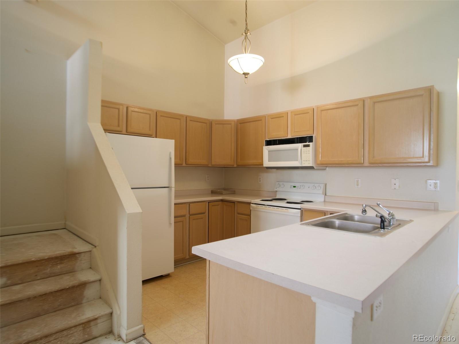 MLS Image #3 for 2812 w centennial drive,littleton, Colorado
