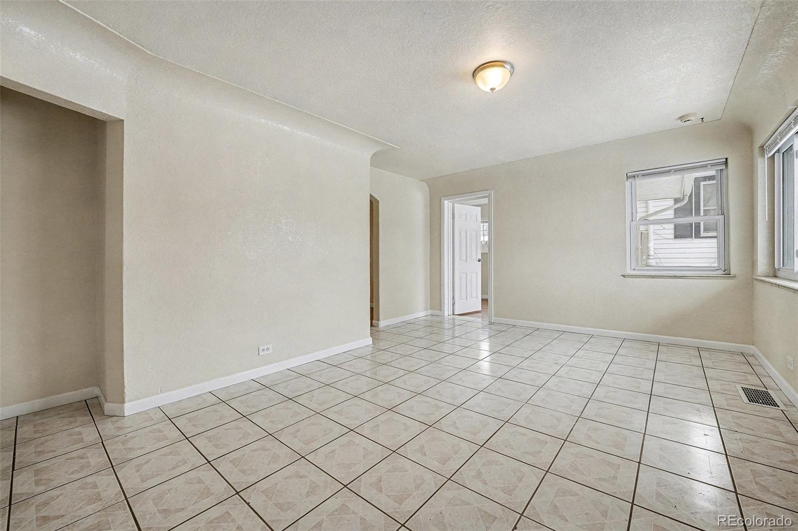 MLS Image #9 for 2308  galena street,aurora, Colorado