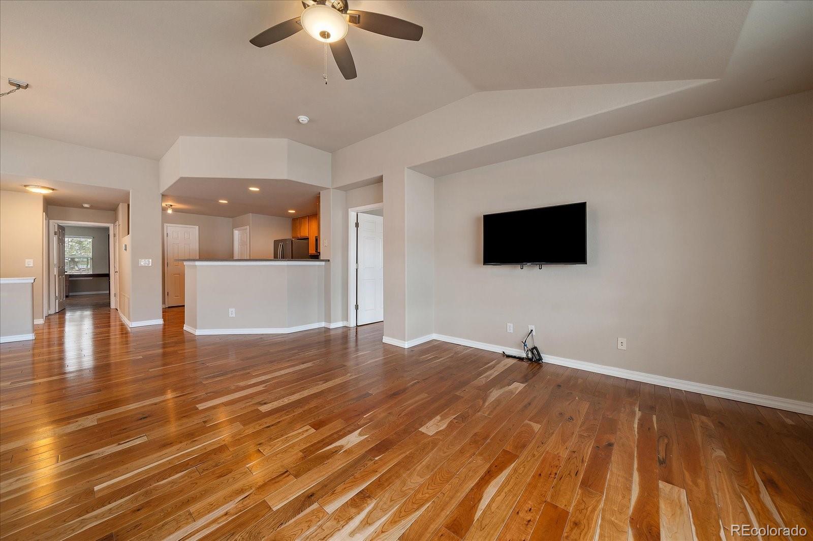 MLS Image #6 for 7785 s biloxi way,aurora, Colorado