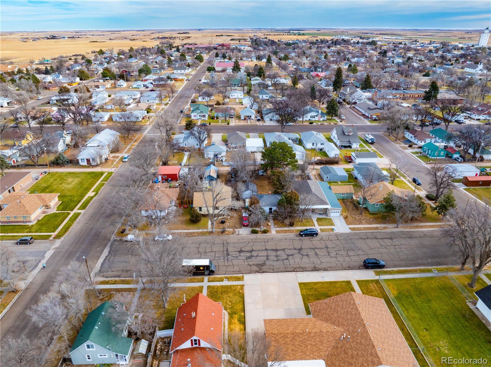 MLS Image #9 for 566  bent avenue,akron, Colorado