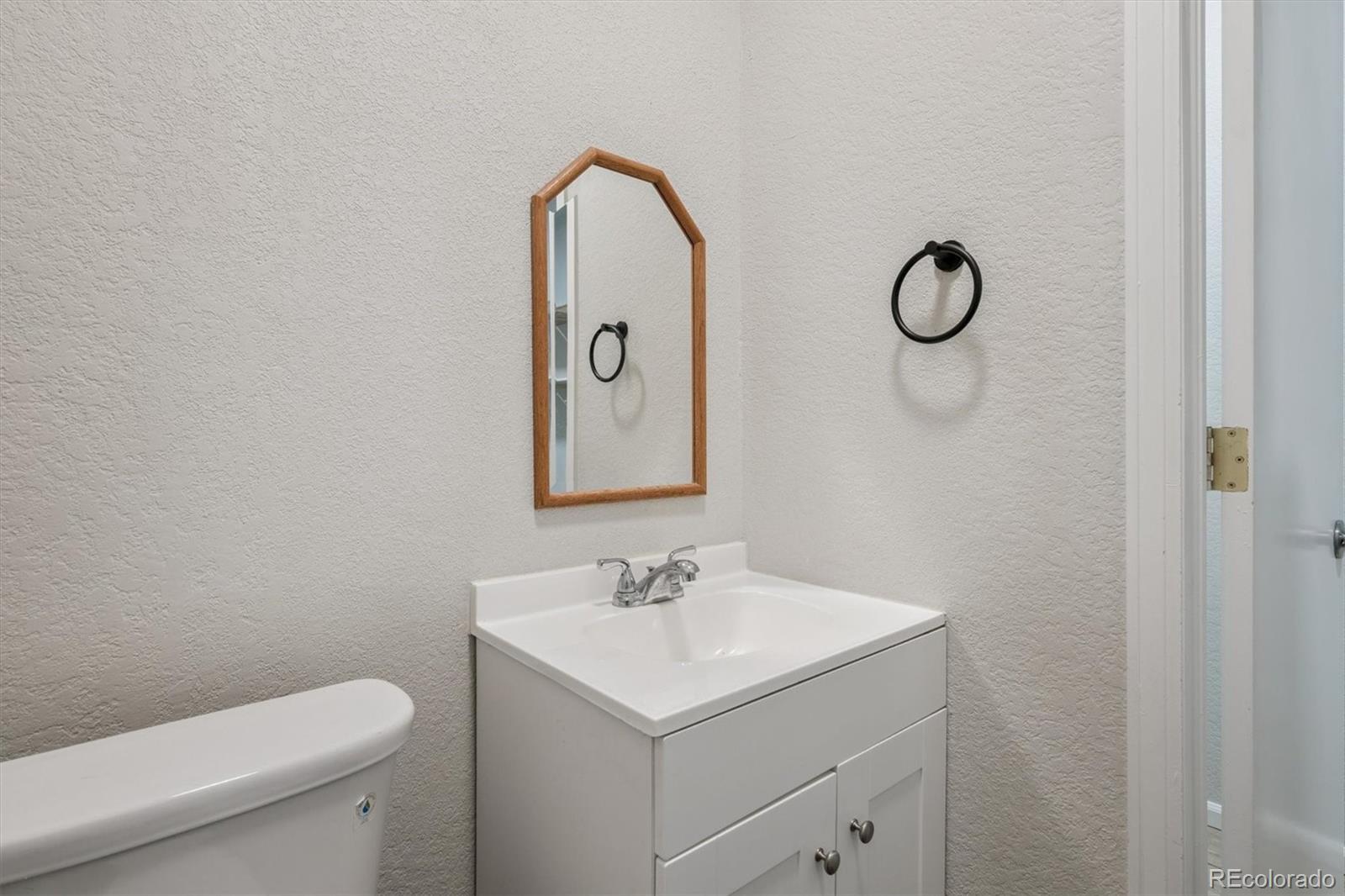 MLS Image #17 for 4732 s bannock street,englewood, Colorado