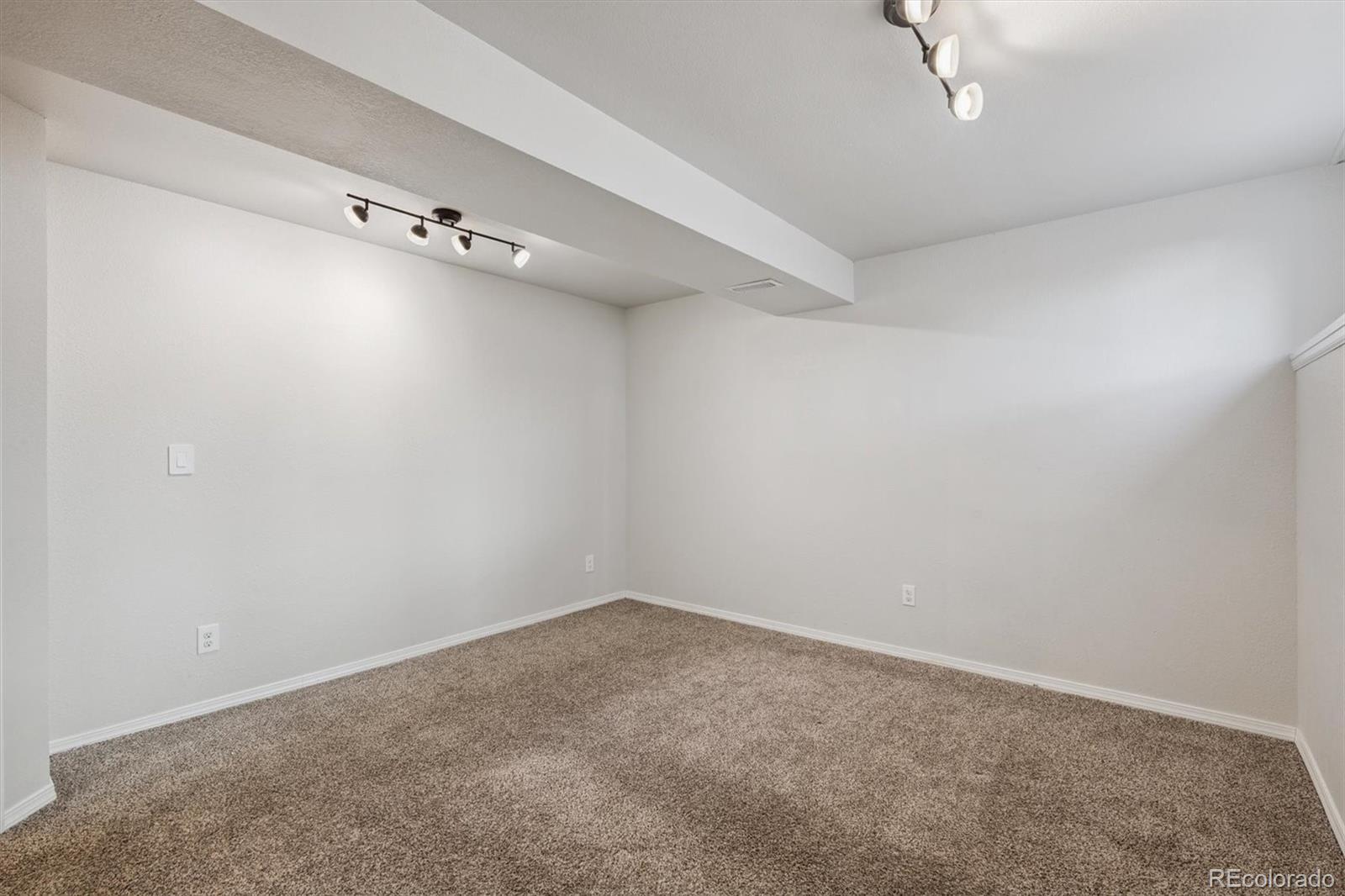 MLS Image #21 for 4732 s bannock street,englewood, Colorado