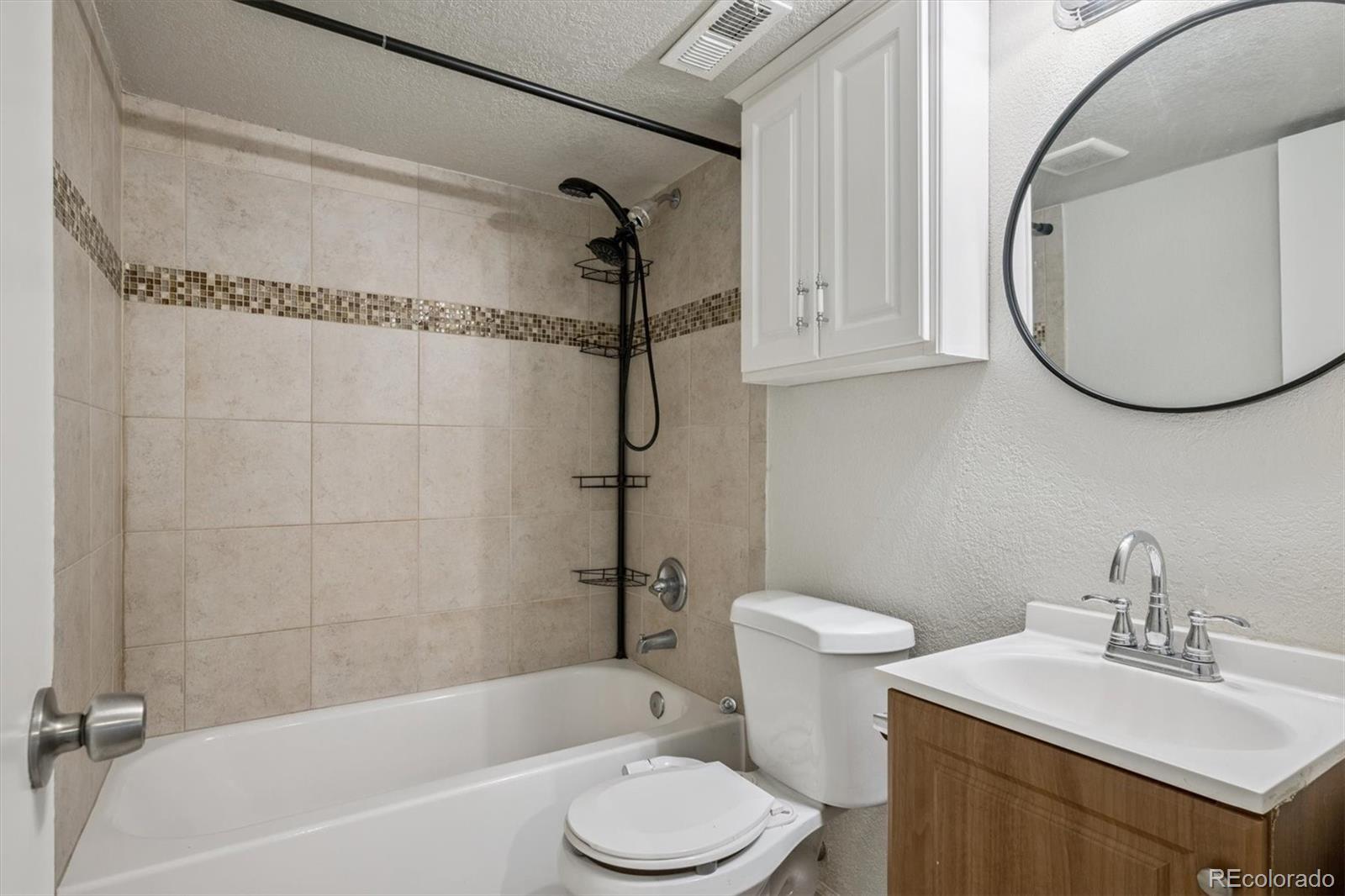 MLS Image #23 for 4732 s bannock street,englewood, Colorado