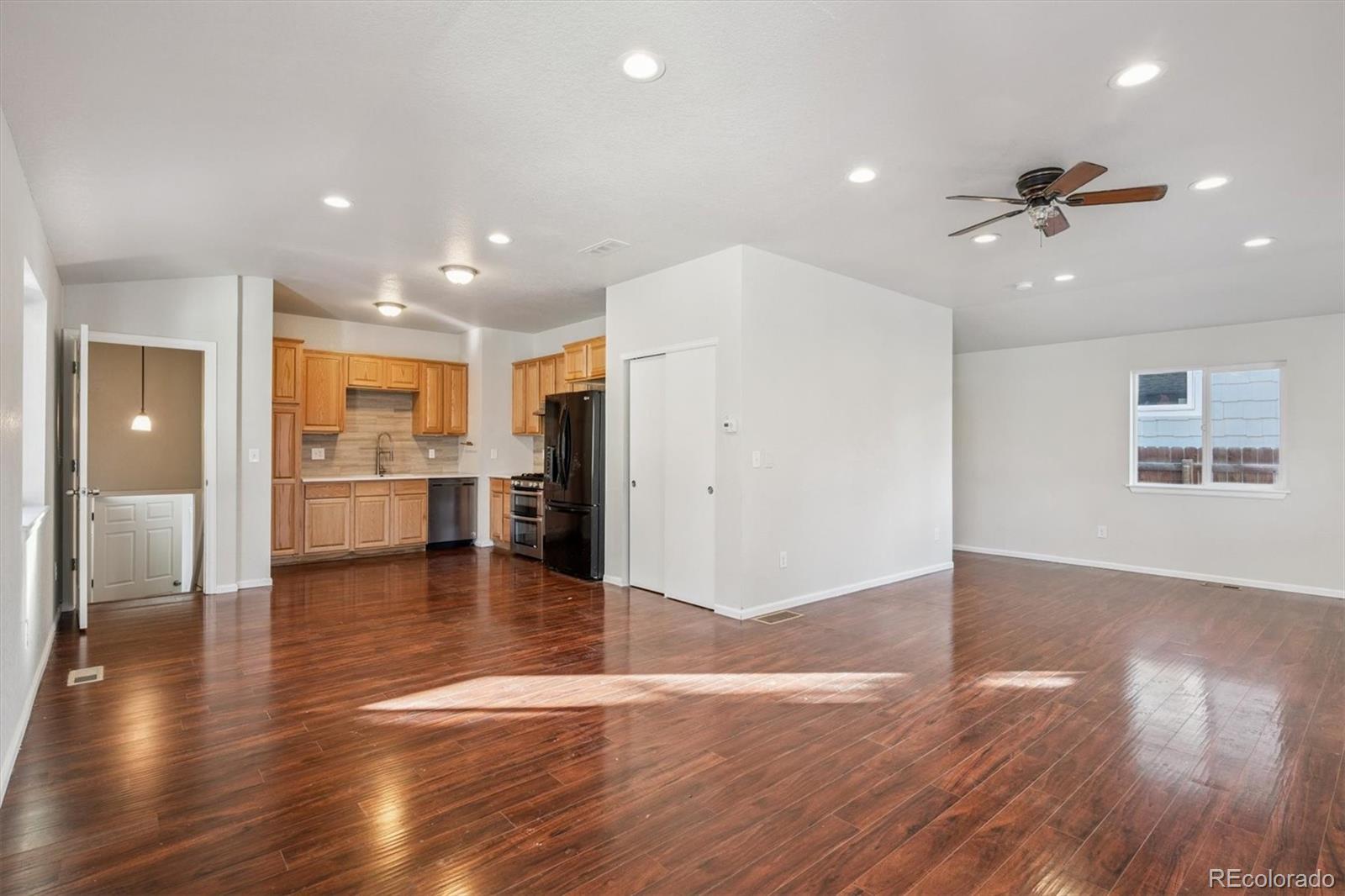 MLS Image #6 for 4732 s bannock street,englewood, Colorado