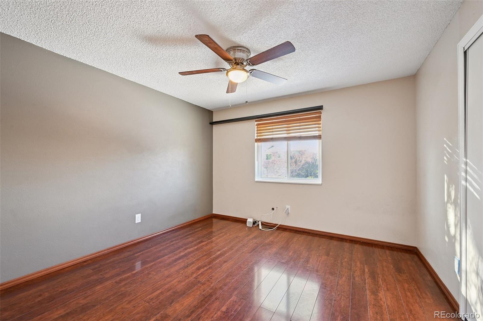 MLS Image #12 for 1583 s dearborn street,aurora, Colorado