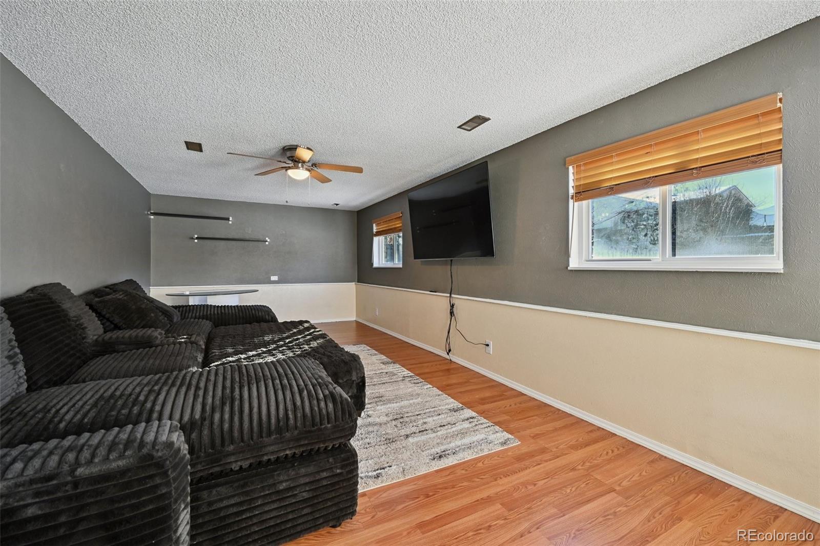MLS Image #14 for 1583 s dearborn street,aurora, Colorado