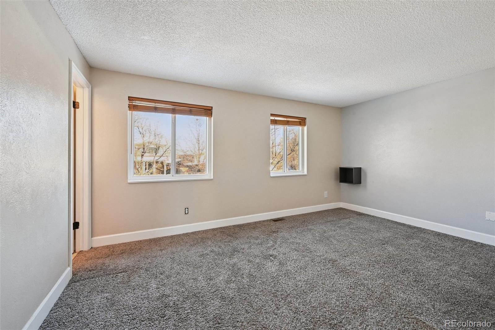 MLS Image #7 for 1583 s dearborn street,aurora, Colorado