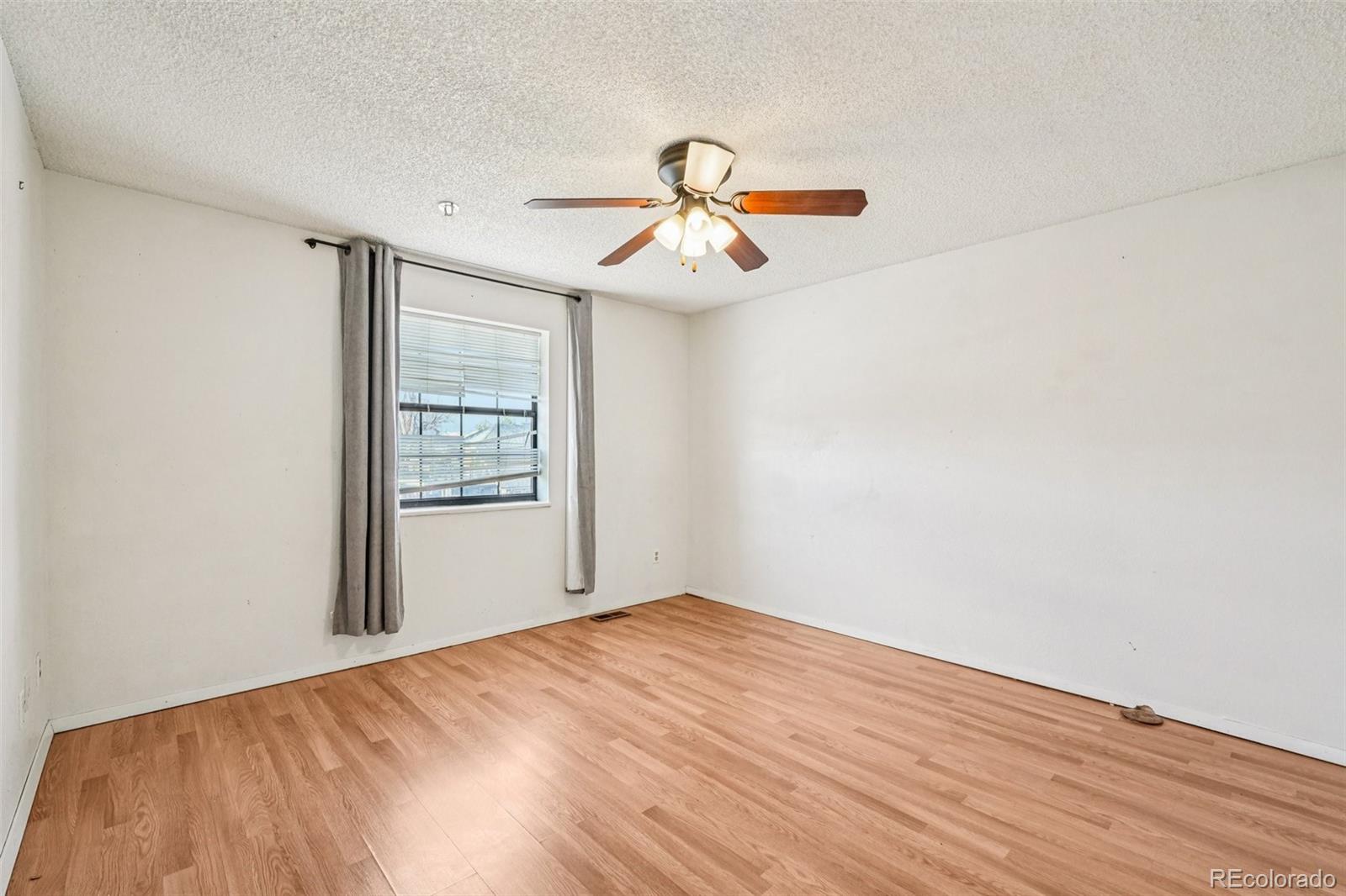 MLS Image #26 for 2212 s decatur street,denver, Colorado