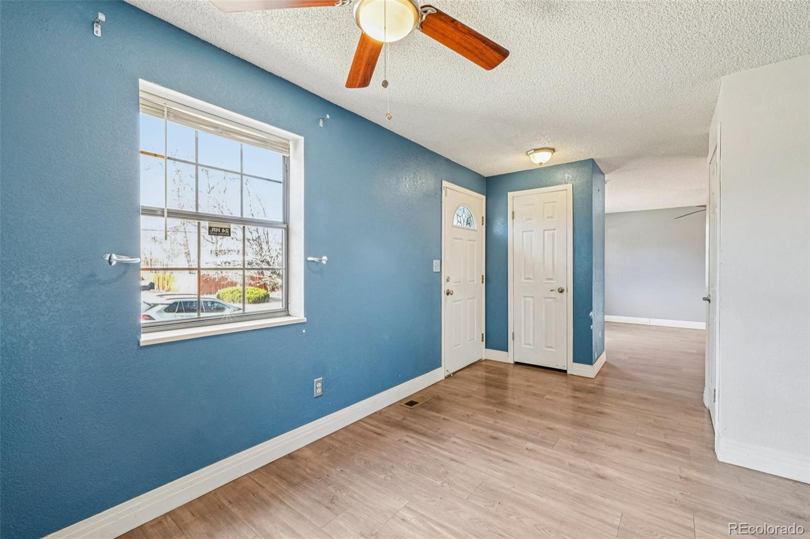 MLS Image #3 for 2212 s decatur street,denver, Colorado