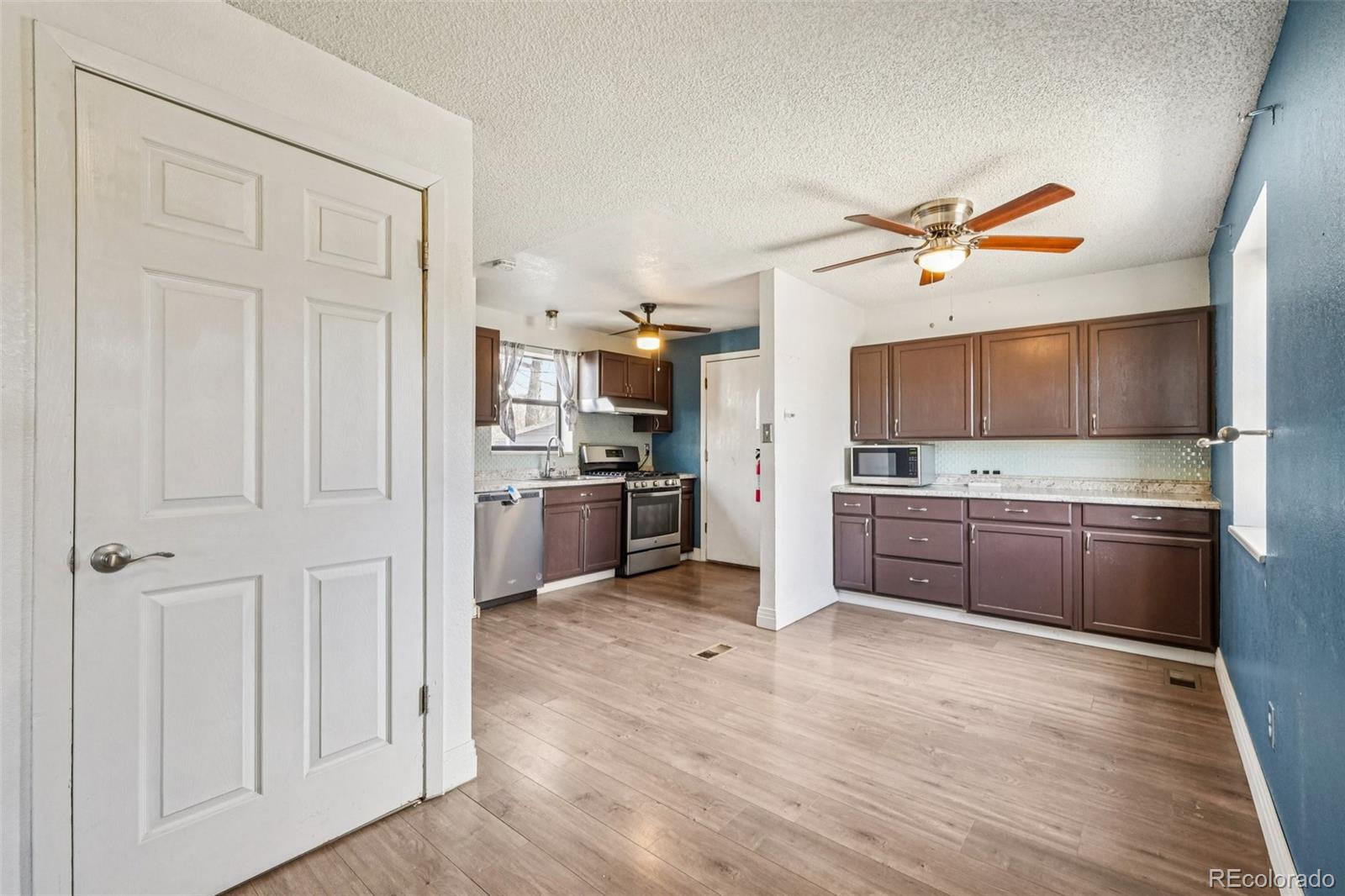 MLS Image #4 for 2212 s decatur street,denver, Colorado