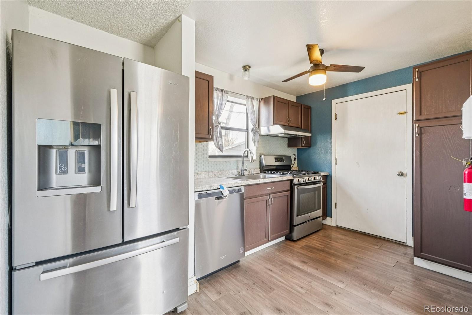 MLS Image #6 for 2212 s decatur street,denver, Colorado