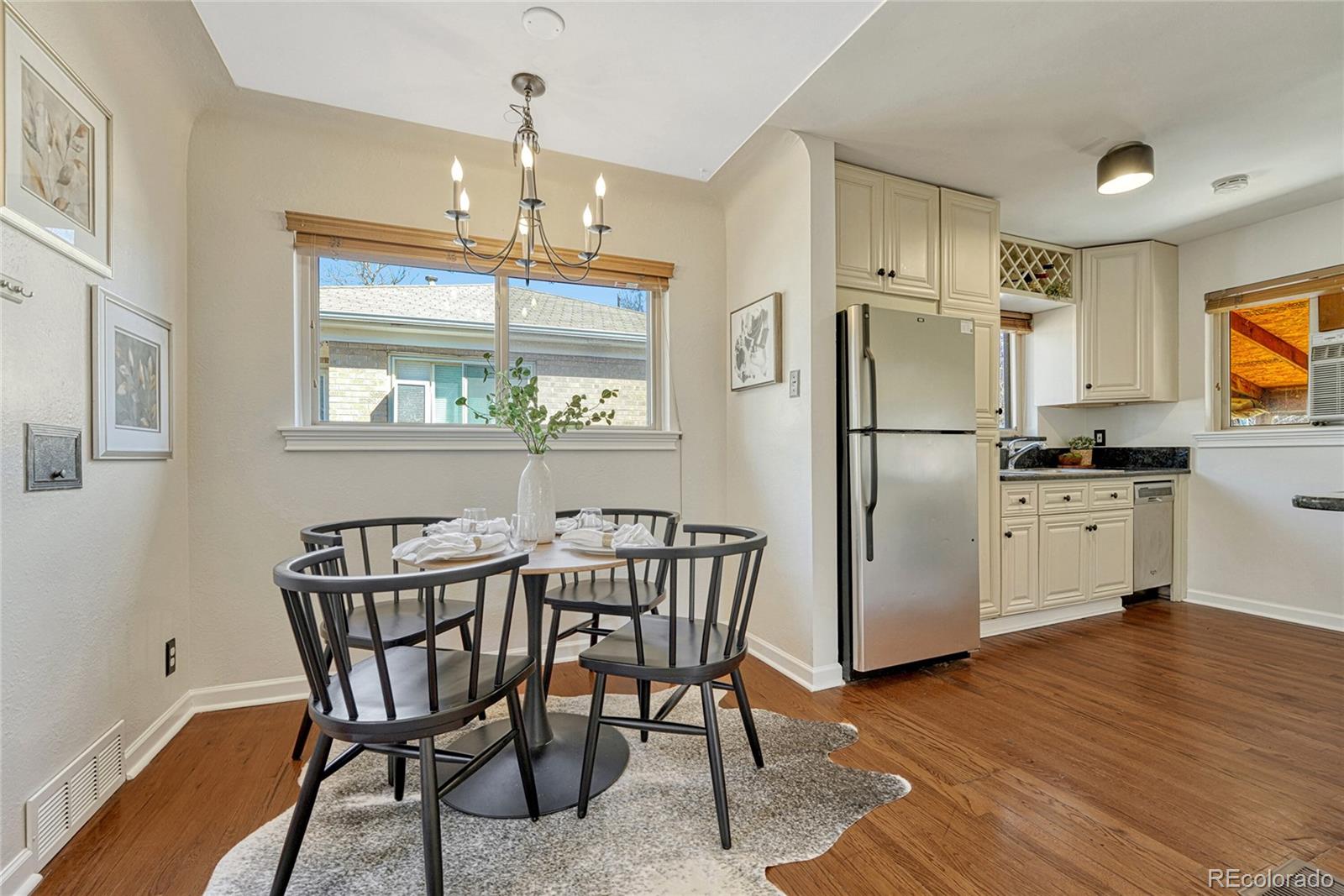 MLS Image #2 for 732 n poplar street,denver, Colorado