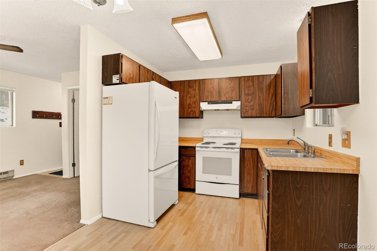MLS Image #10 for 20543  cypress drive,morrison, Colorado