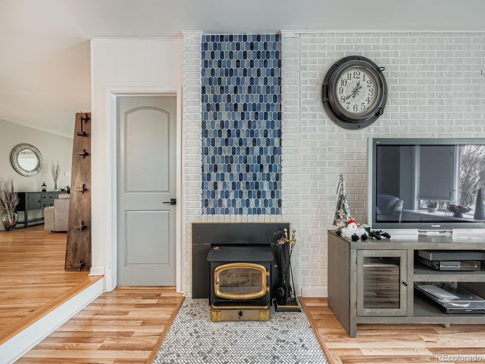 MLS Image #3 for 7169 s tamarac court,centennial, Colorado