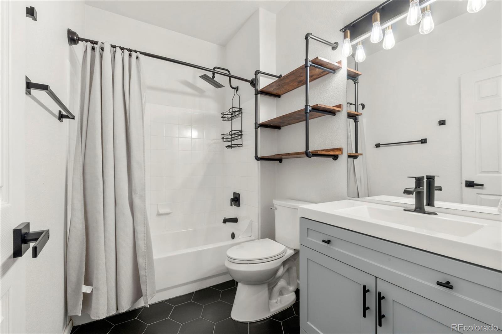 MLS Image #10 for 2430 w 82nd place 2d,westminster, Colorado
