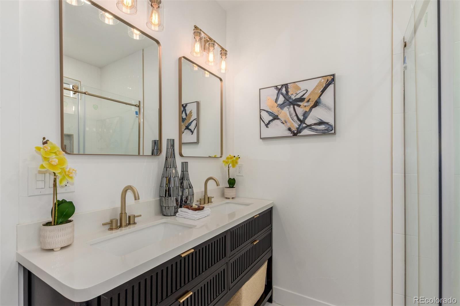 MLS Image #12 for 266  stuart street,denver, Colorado