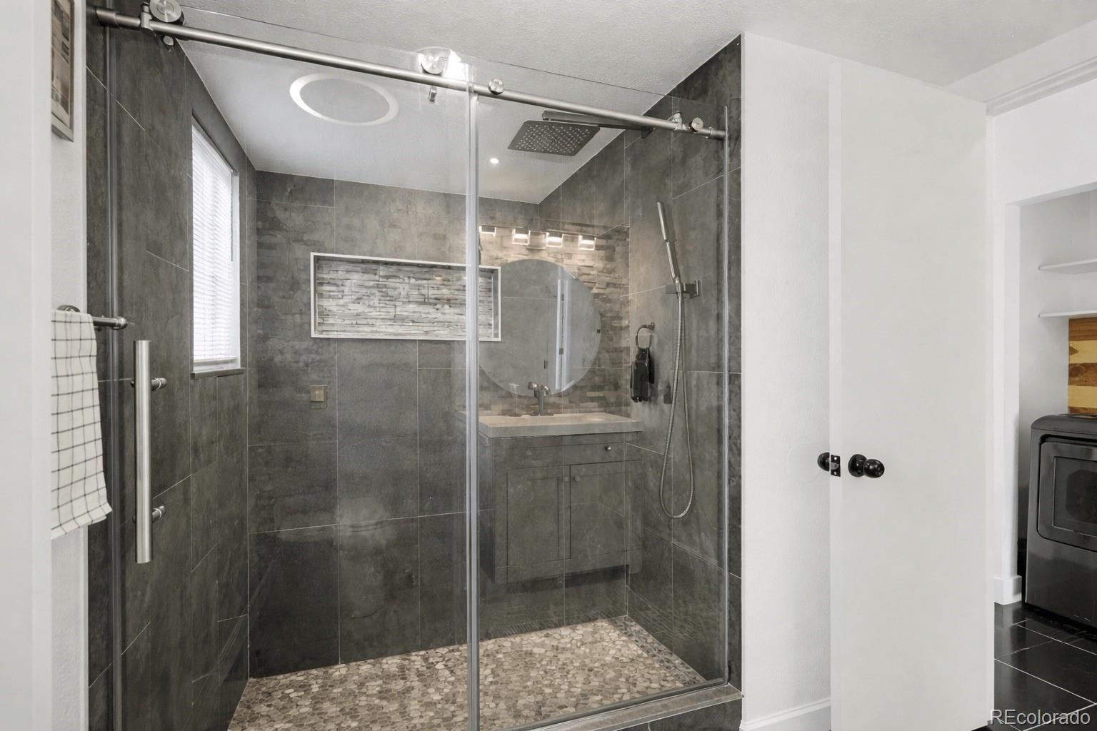 MLS Image #18 for 14894 e warren avenue,aurora, Colorado