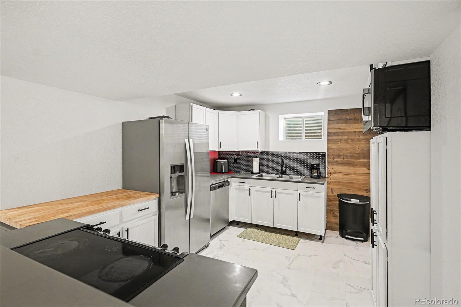 MLS Image #21 for 14894 e warren avenue,aurora, Colorado