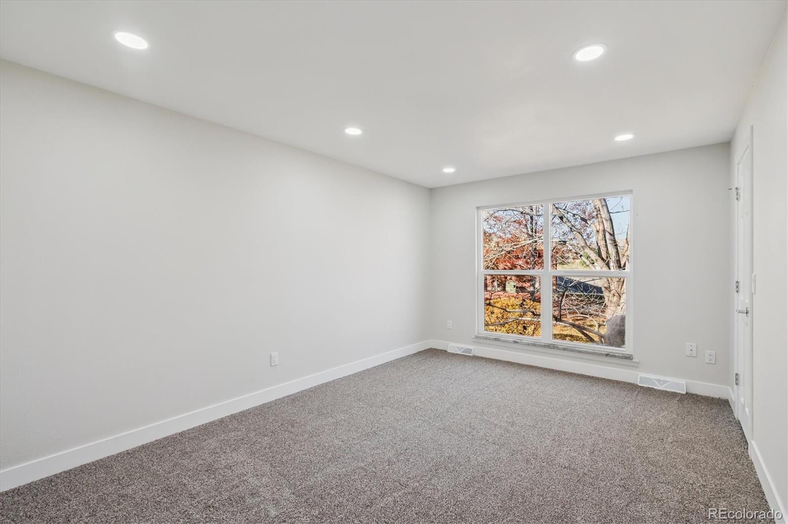 MLS Image #17 for 9394 w utah avenue,lakewood, Colorado